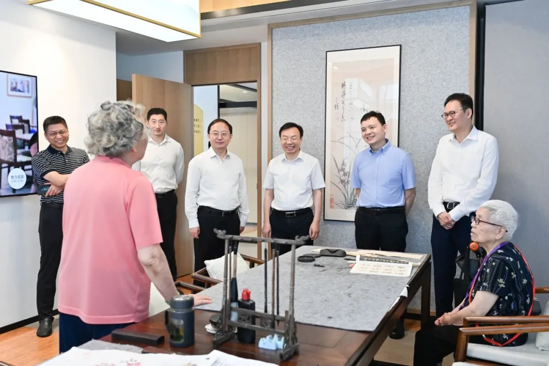民政部黨組成員、中國老齡協會會長劉振國一行調研指導蘇州老齡工作